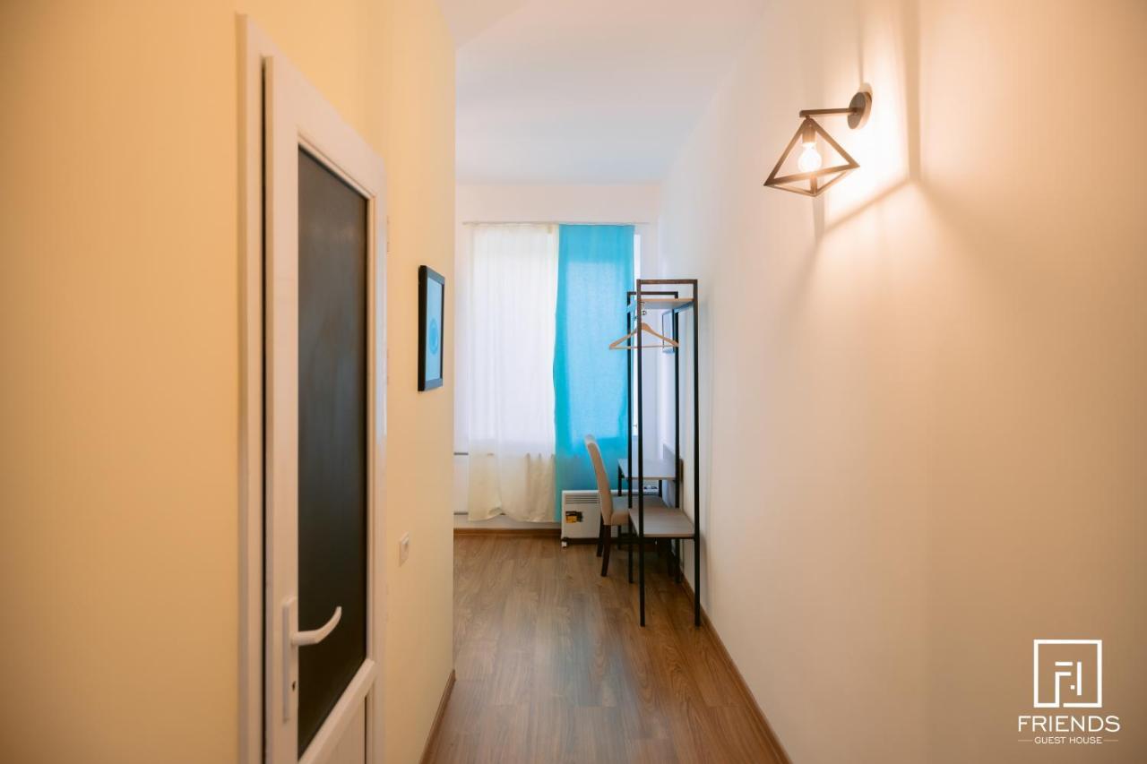 Gyumri Apart Hotel ภายนอก รูปภาพ