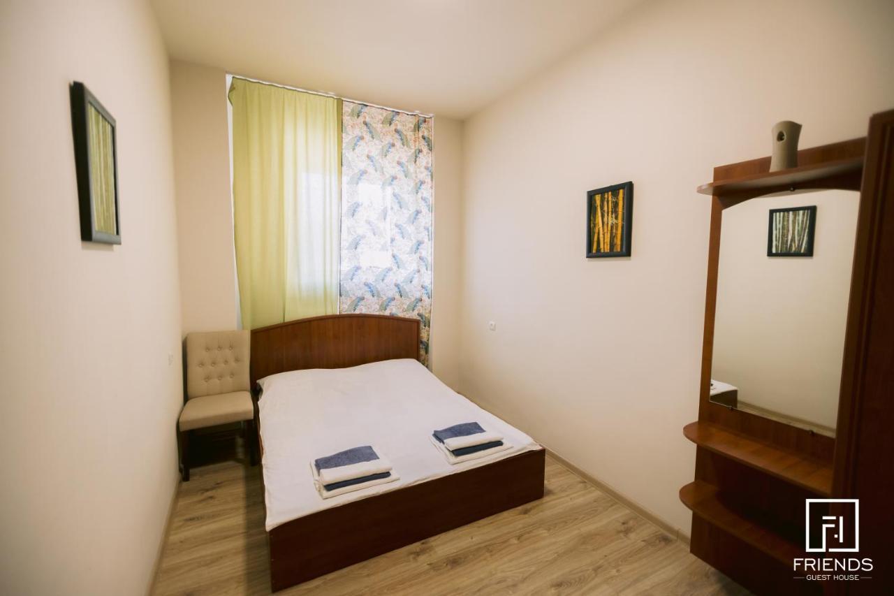 Gyumri Apart Hotel ภายนอก รูปภาพ