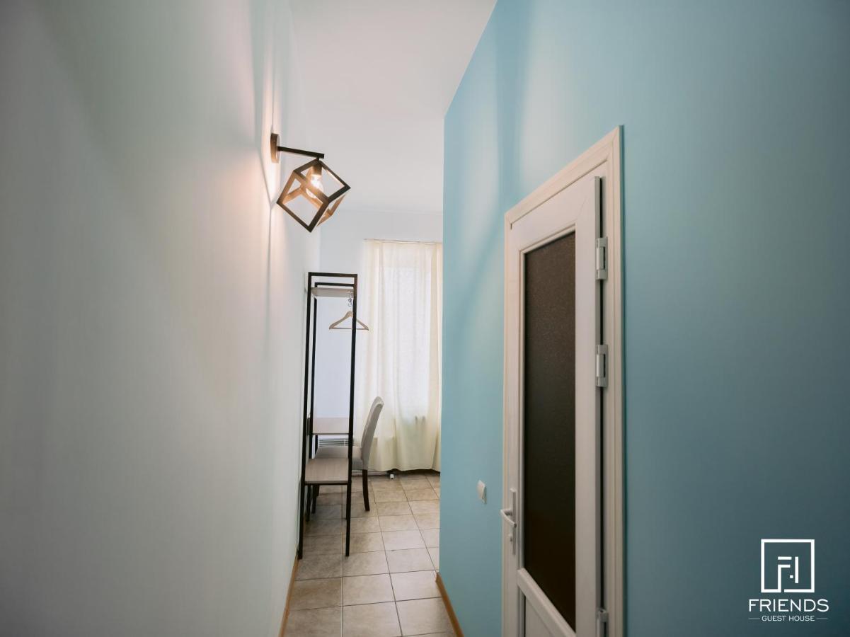 Gyumri Apart Hotel ภายนอก รูปภาพ