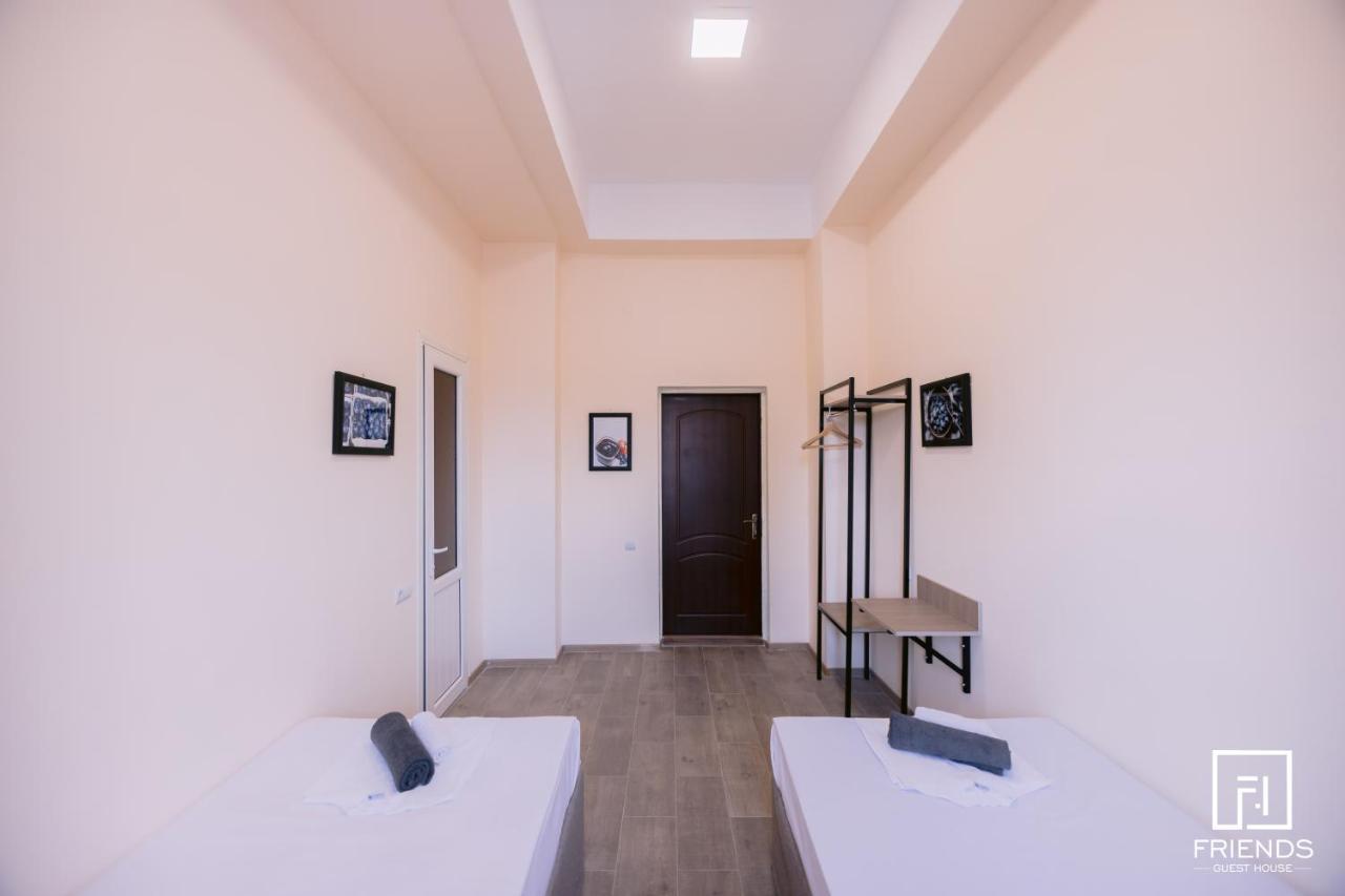 Gyumri Apart Hotel ภายนอก รูปภาพ