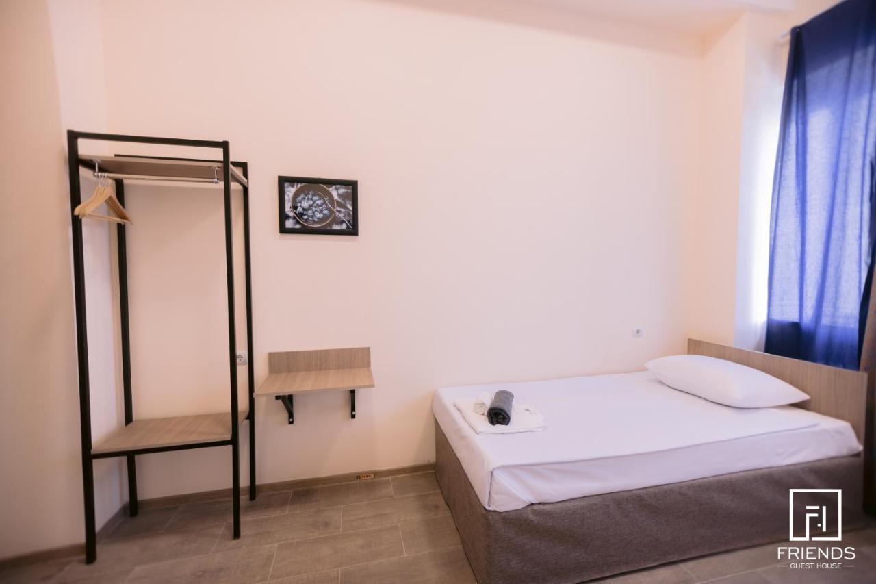 Gyumri Apart Hotel ภายนอก รูปภาพ